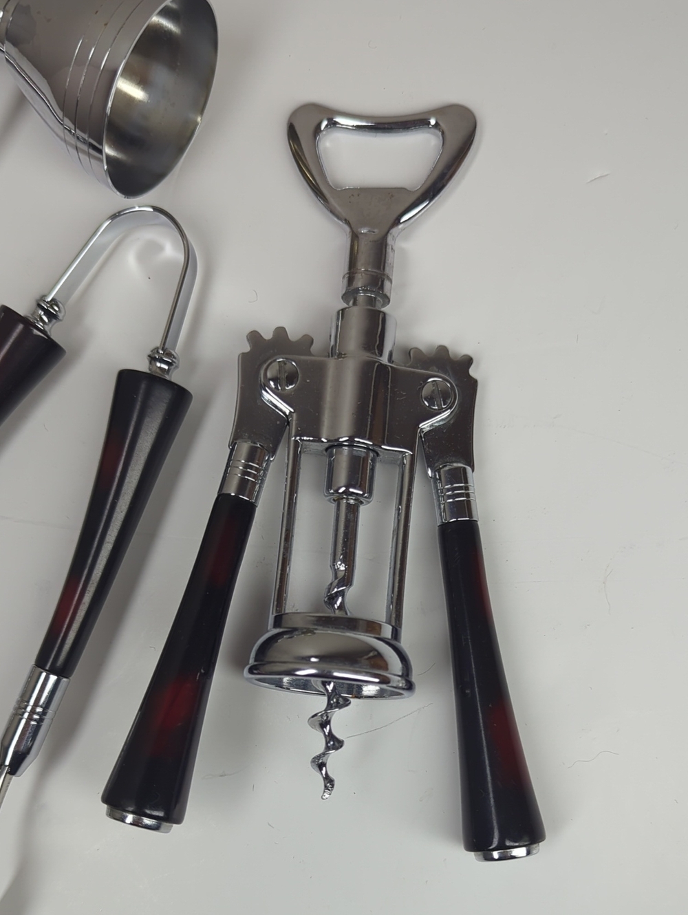 Vintage 60s Glo-hill Bar Tool Set Cherry Bakelite 4 Set - Picture 2 of 8